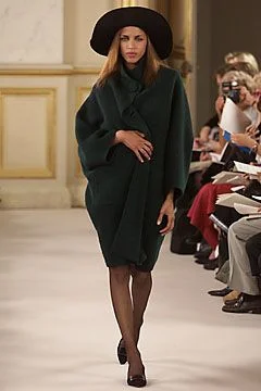 Look 10